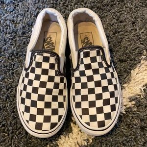 Vans Asher checkered slip ons size 6